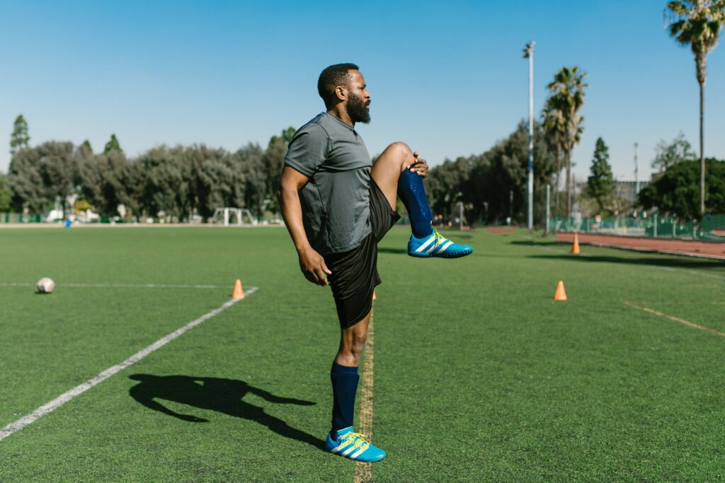 Welke kleding heb je nodig voor voetbaltraining? | Fitcode